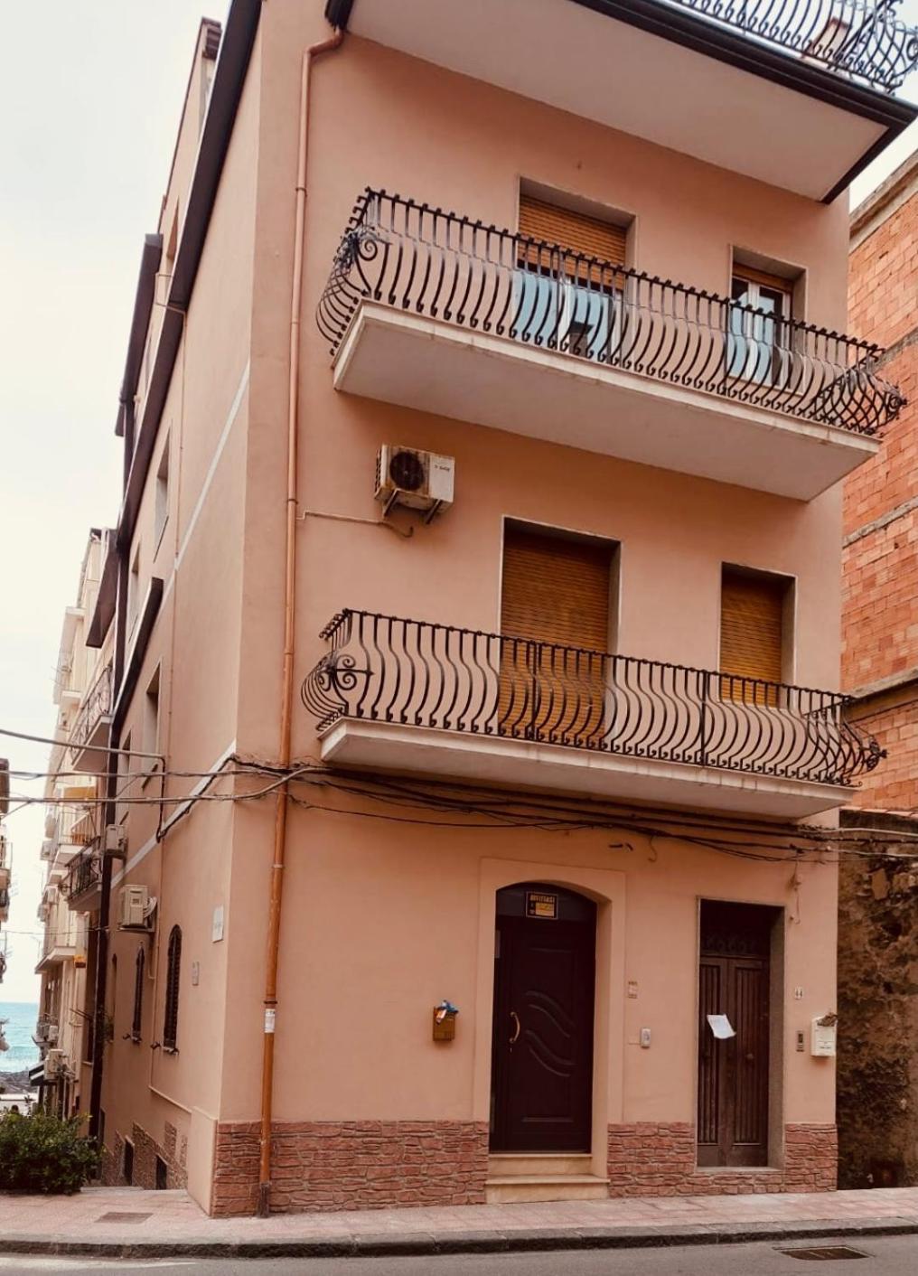 Bed and Breakfast I Barcaioli Giardini-Naxos Exterior foto